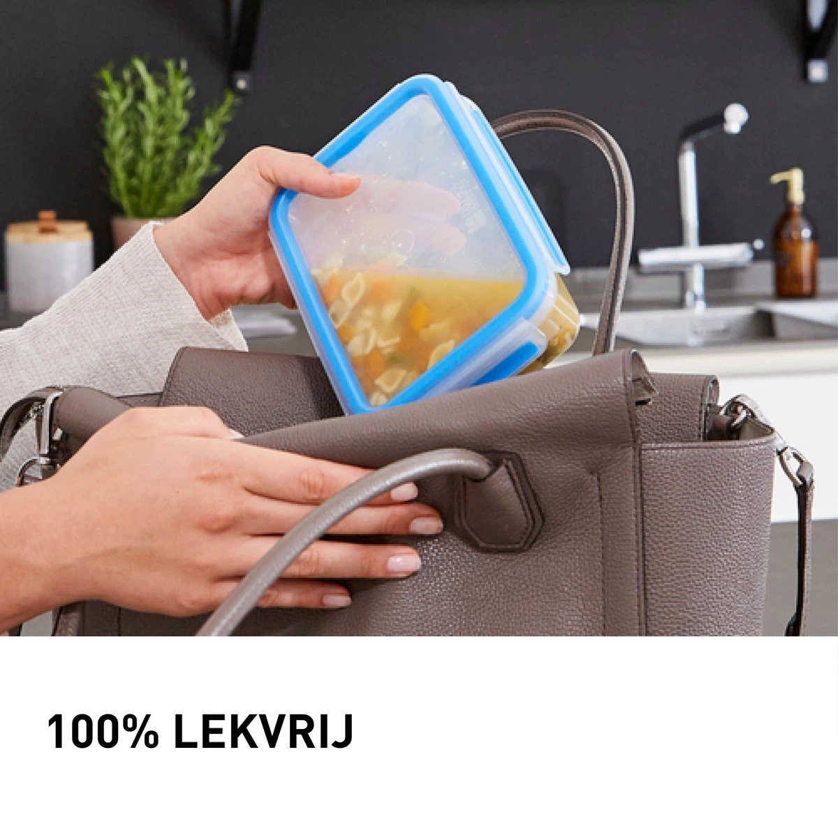 Tefal MasterSeal Fresh Vershoudbakjes - 3-delige Mealprep Set - 3x 0.55L - Blauw 12 Tefal MasterSeal Fresh Vershoudbakjes - 3-delige Mealprep Set - 3x 0.55L - Blauw - Afbeelding 10