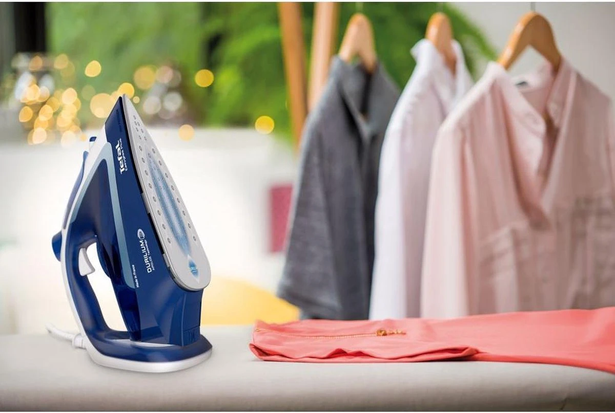 Tefal Easygliss Plus FV5735 - Stoomstrijkijzer 11 Tefal Easygliss Plus FV5735 - Stoomstrijkijzer - Afbeelding 9