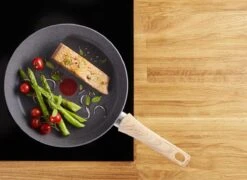 Tefal Natural Force Koekenpan - Ø 30 Cm 22 Tefal Natural Force Koekenpan - Ø 30 Cm -Tefal 1200x874 2