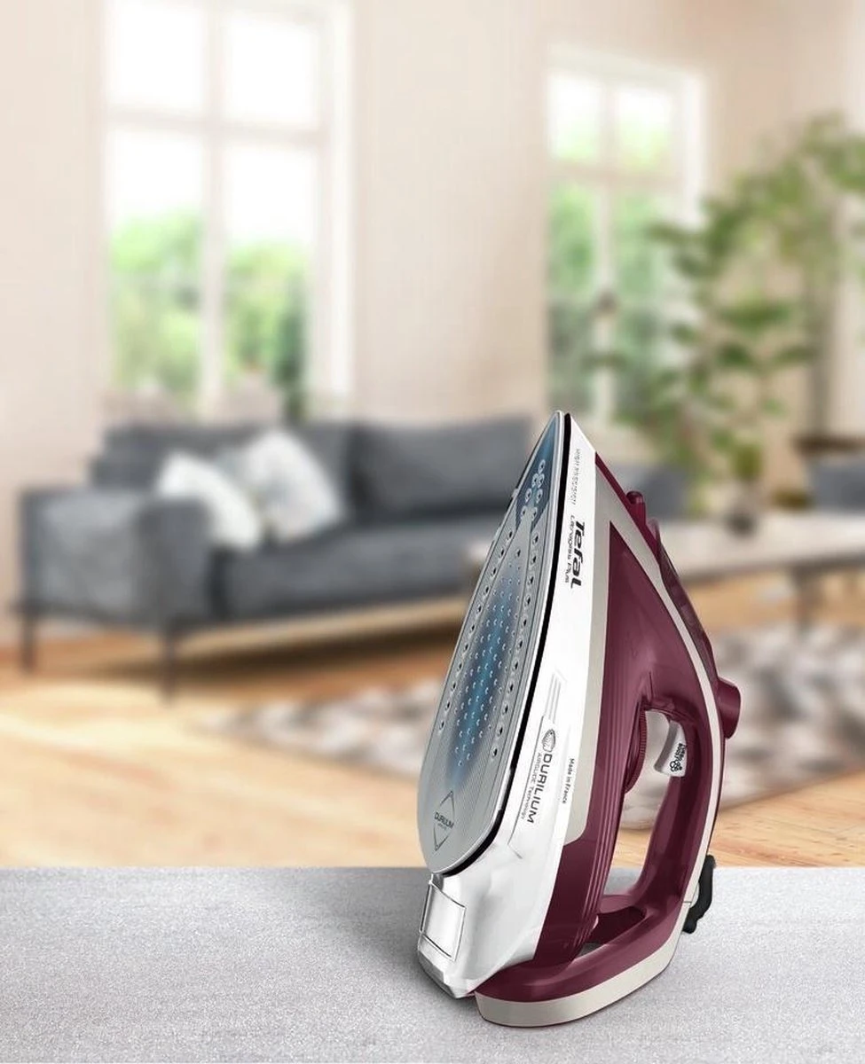 Tefal Ultragliss Plus FV6810 - Stoomstrijkijzer 5 Tefal Ultragliss Plus FV6810 - Stoomstrijkijzer - Afbeelding 3